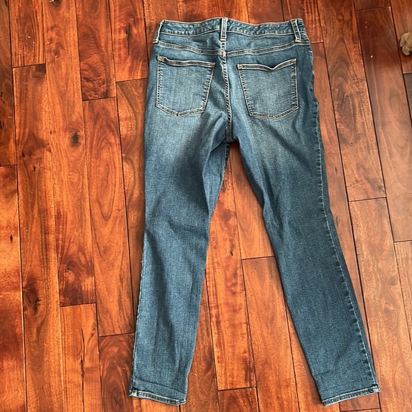 Universal Thread High Rise Skinny Jeans - Picture 2 of 3